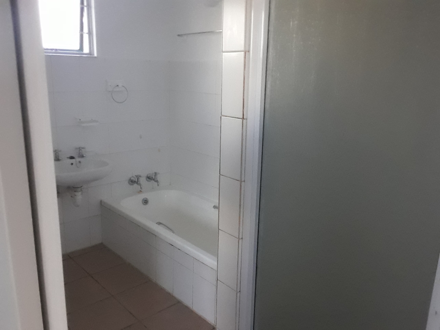 To Let 2 Bedroom Property for Rent in Onverwacht Western Cape